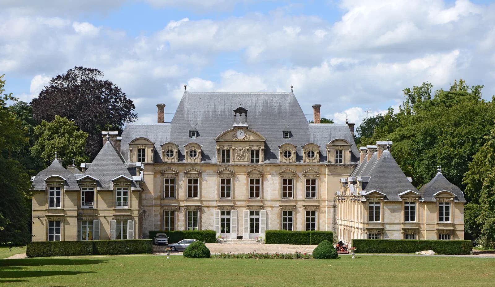 Château de la Rivière-Bourdet