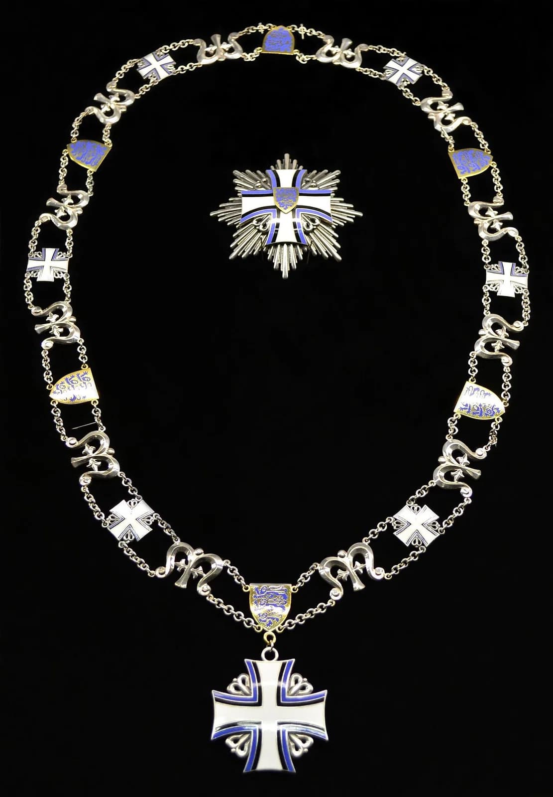 Collar of the Order of the Cross of Terra Mariana