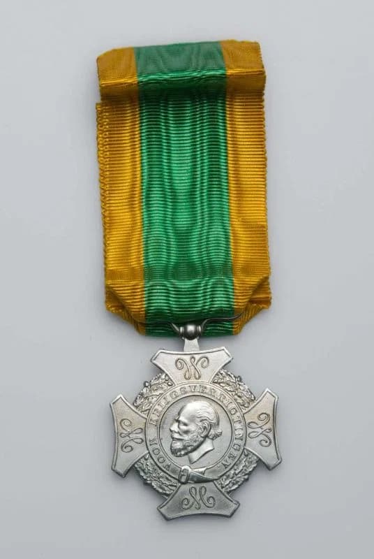 Expedition Cross