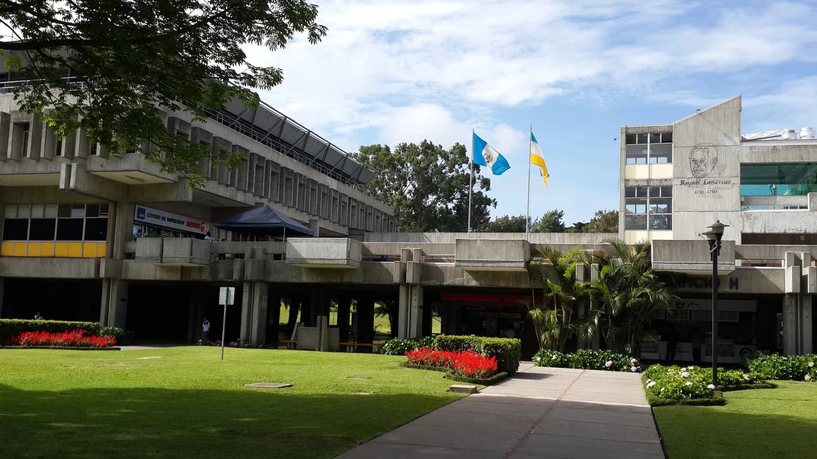 Rafael Landívar University