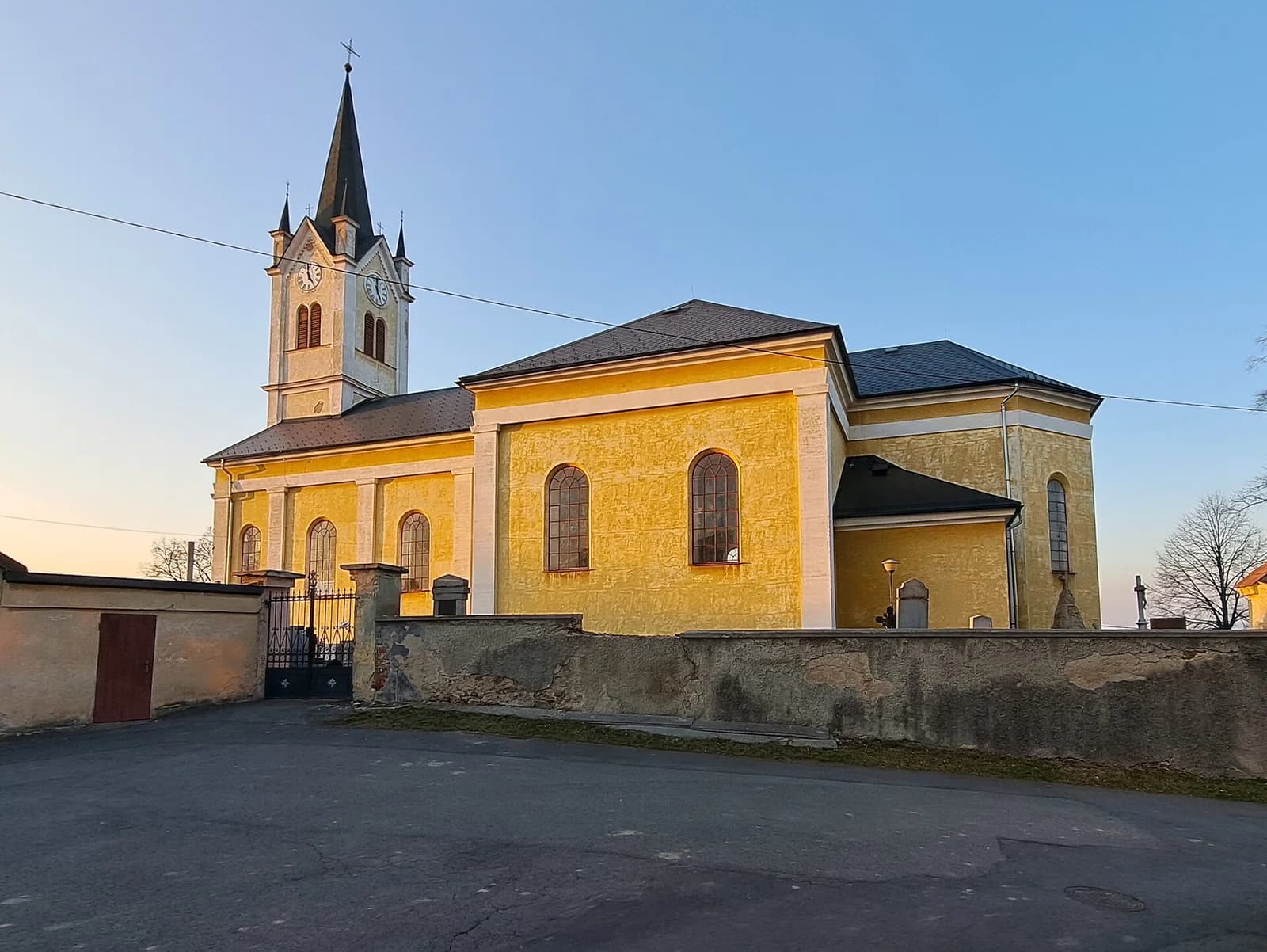 Neplachovice