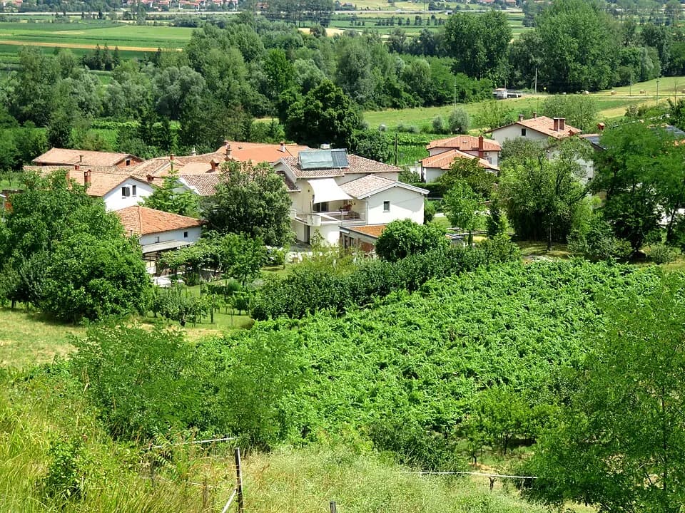 Dolenje