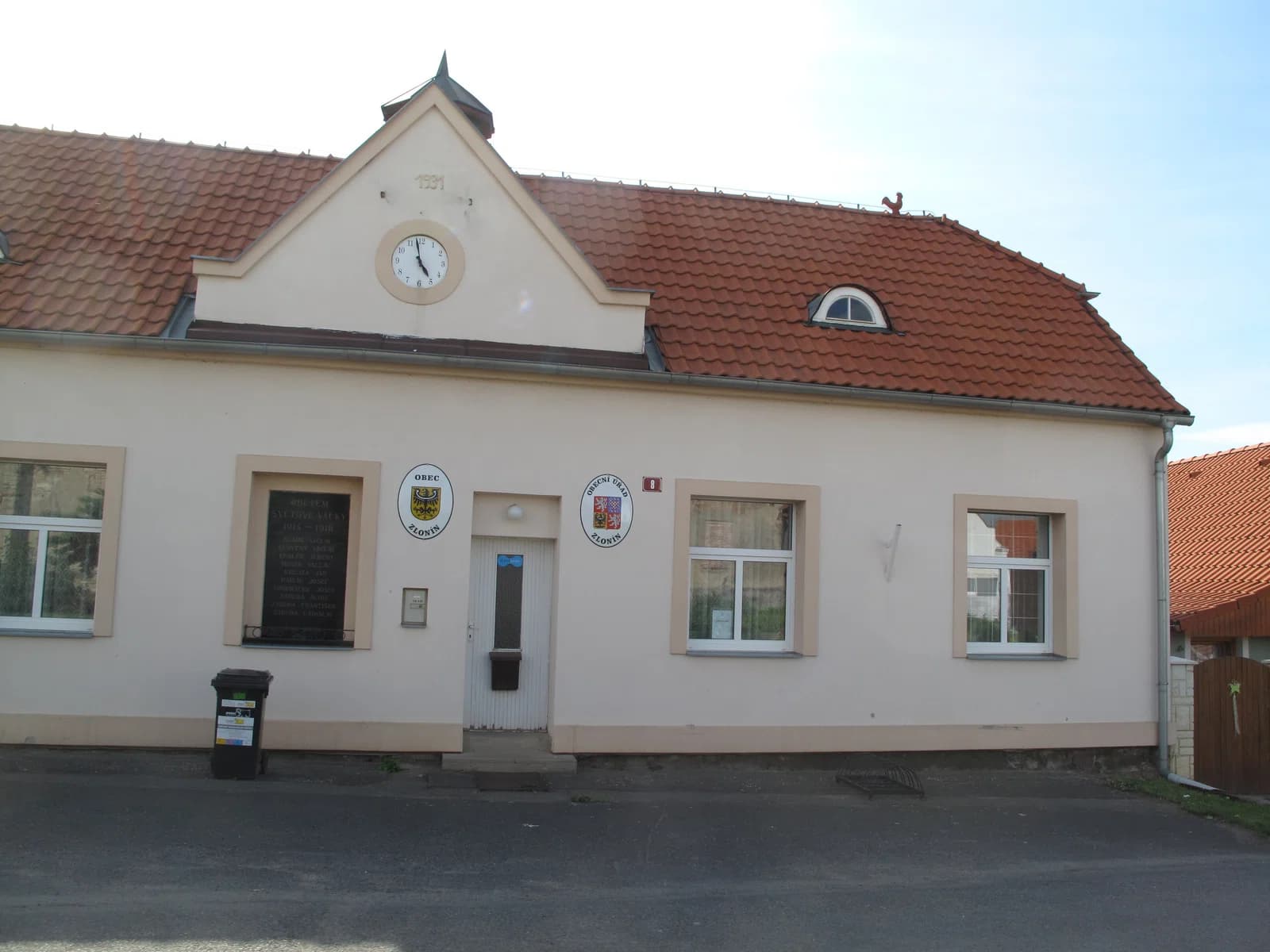 Zlonín