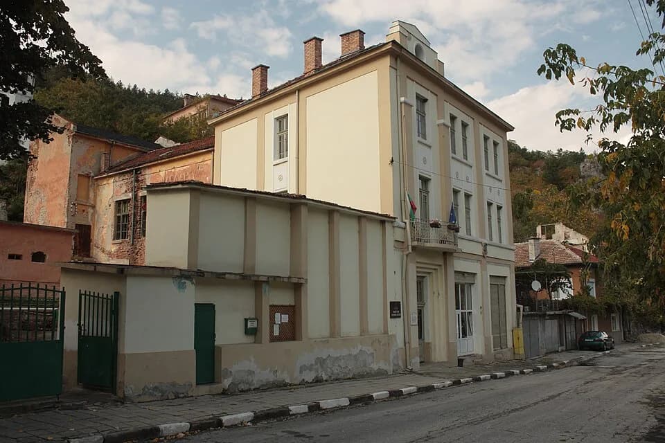 Golyamo Belovo