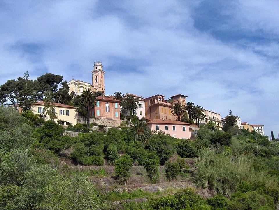 Diano Castello