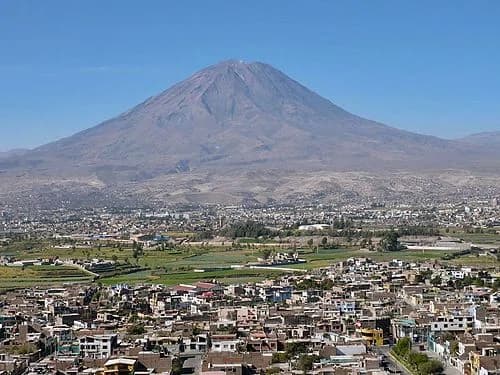 Socabaya District