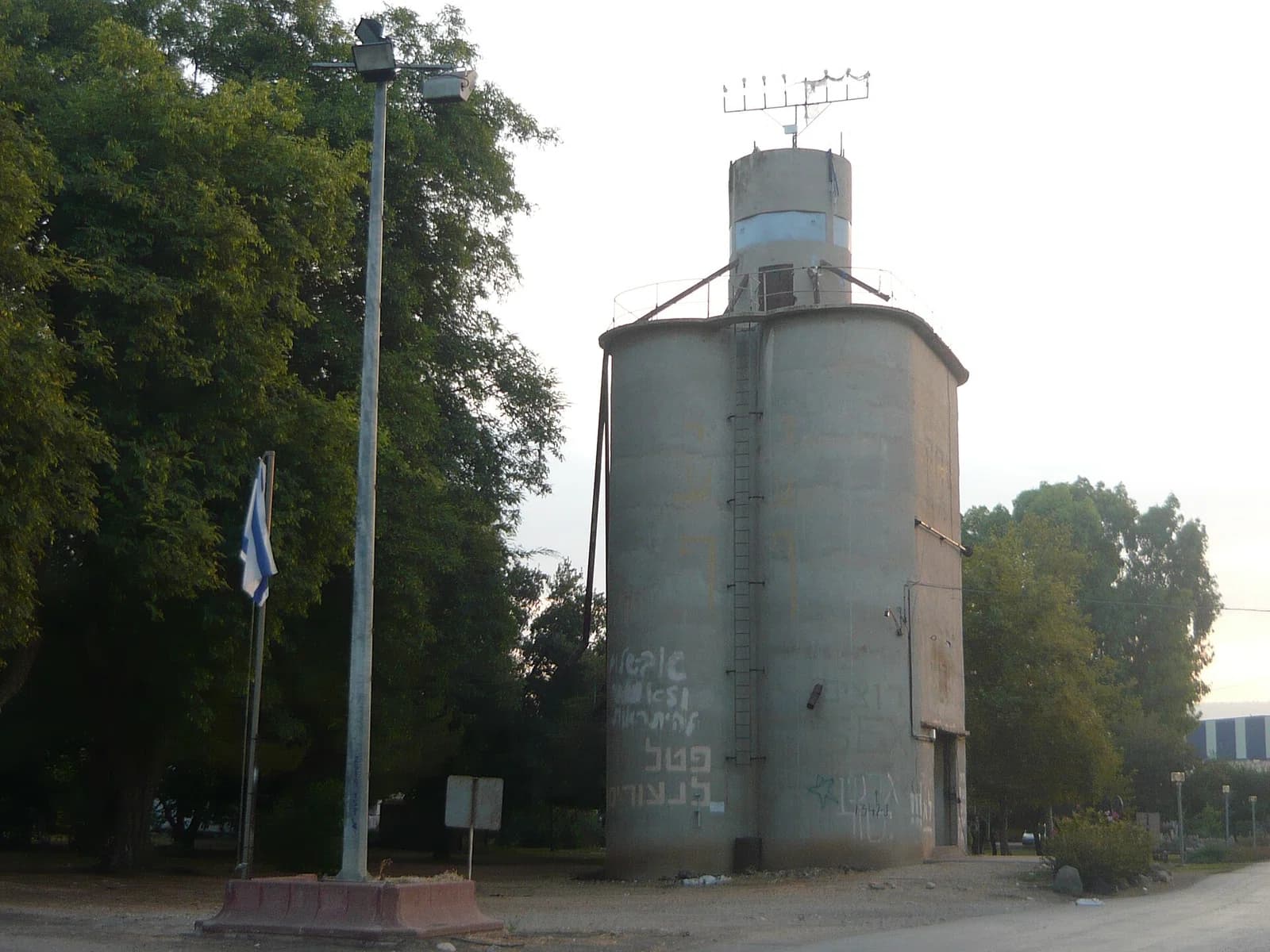 Hulata