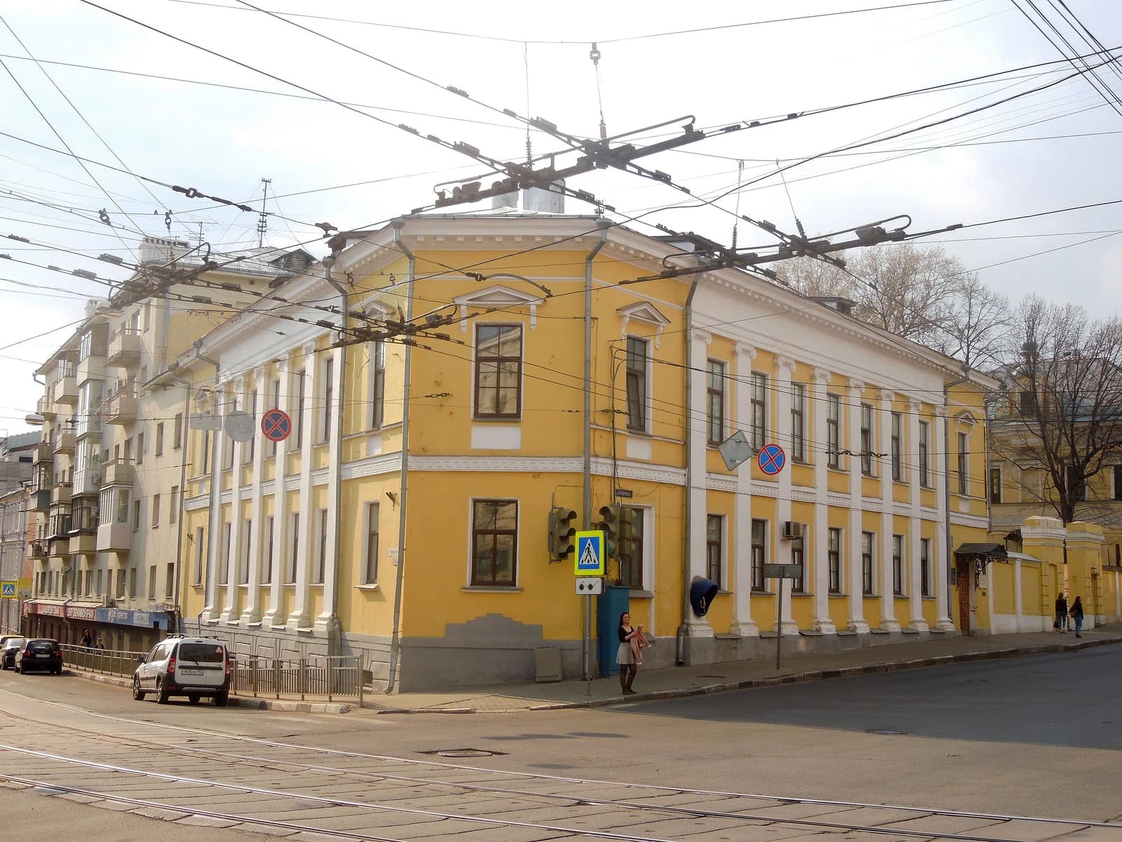 Nizhogordskoe teatrlnoye yschlishe Evatigneev