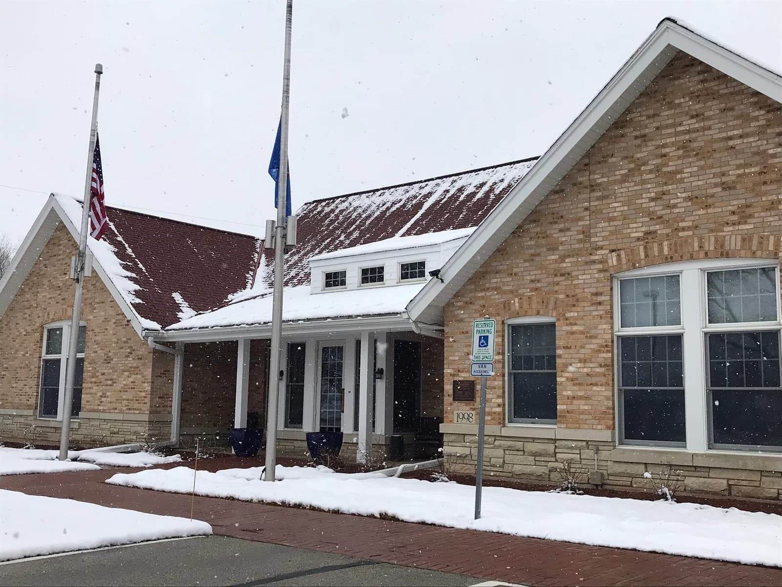 Oconomowoc Lake