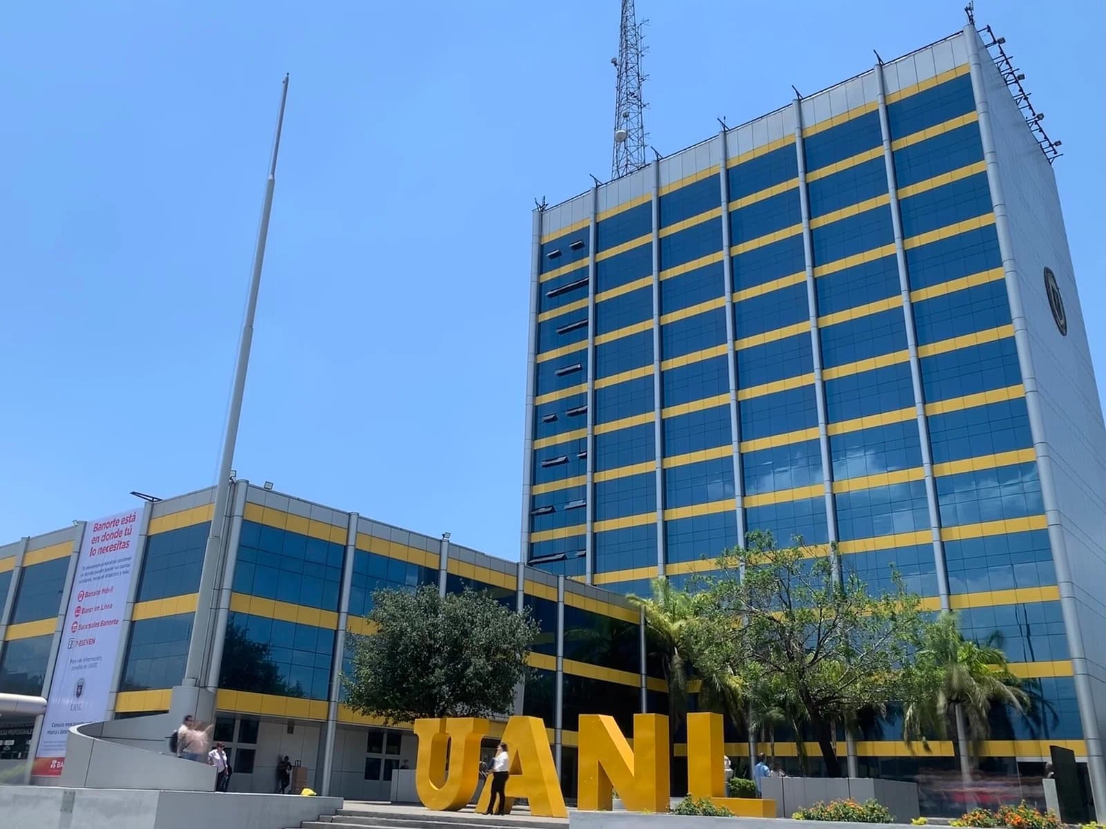Universidad Autónoma Nuevo León