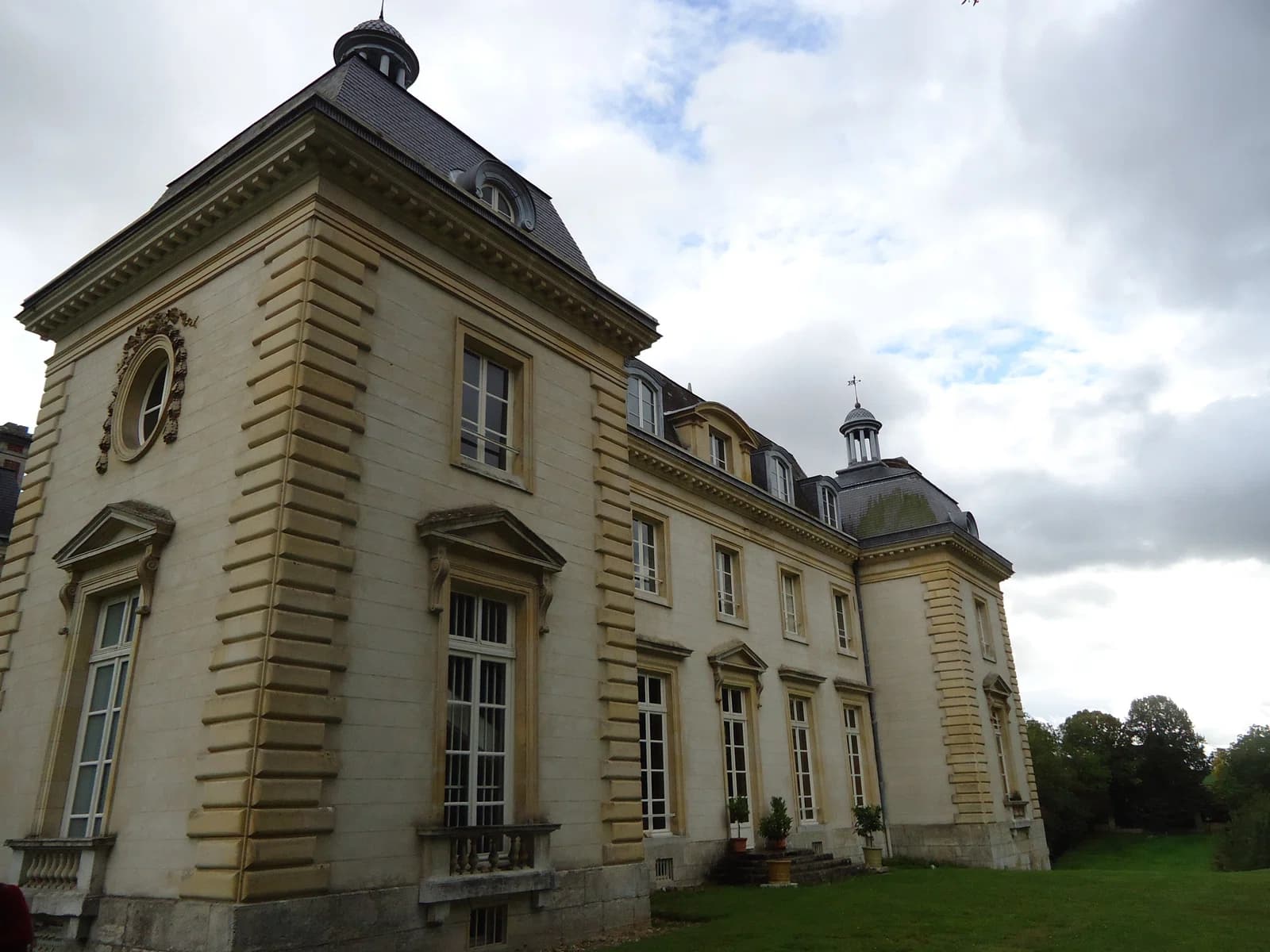 Château du Buisson-de-Mai