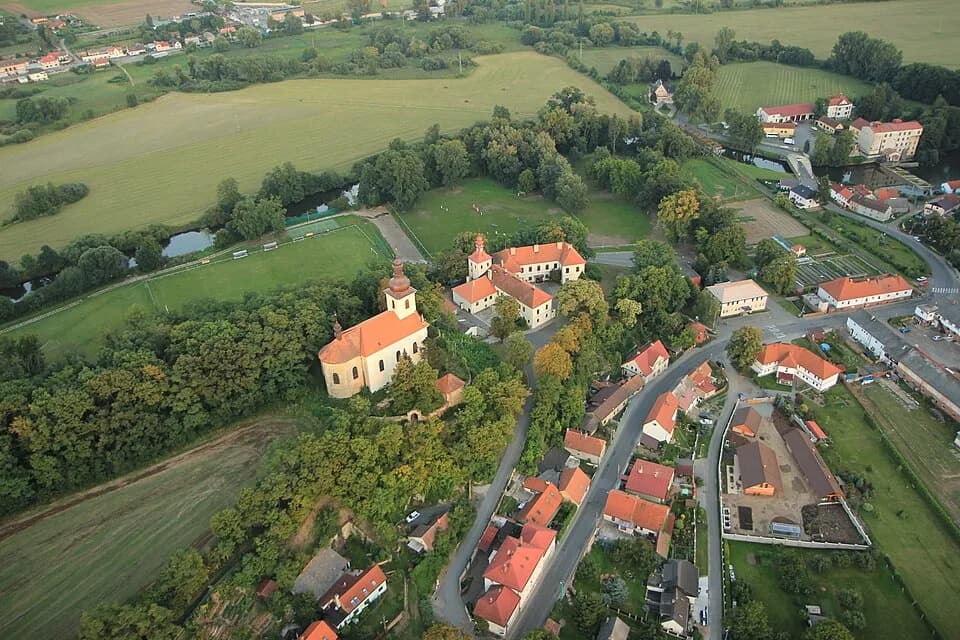 Horky nad Jizerou Castle