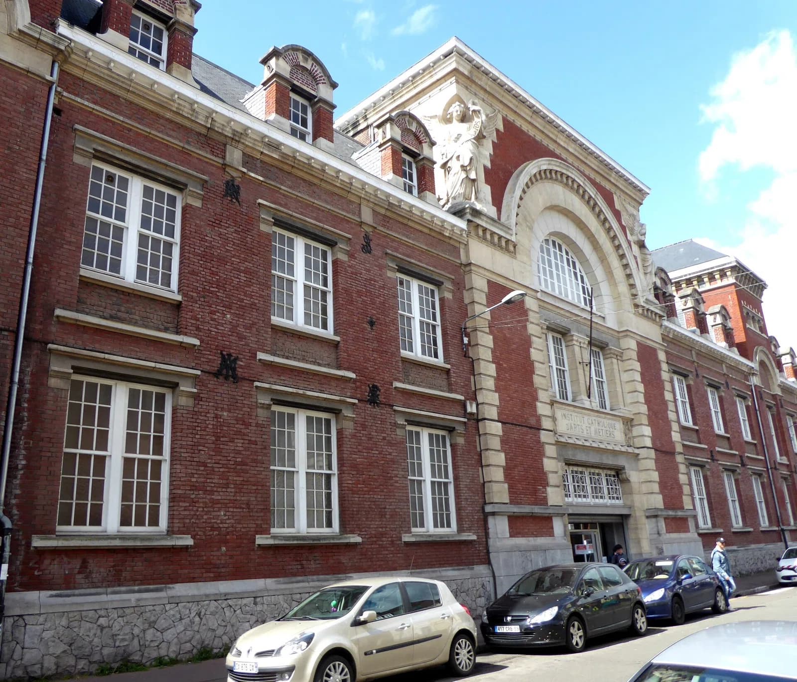 Institut catholique d'arts et métiers