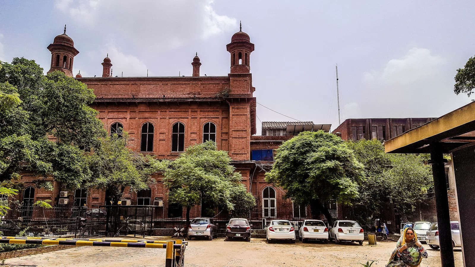 National College of Arts