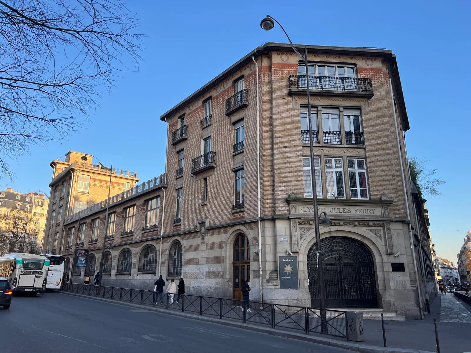 Lycée Jules-Ferry