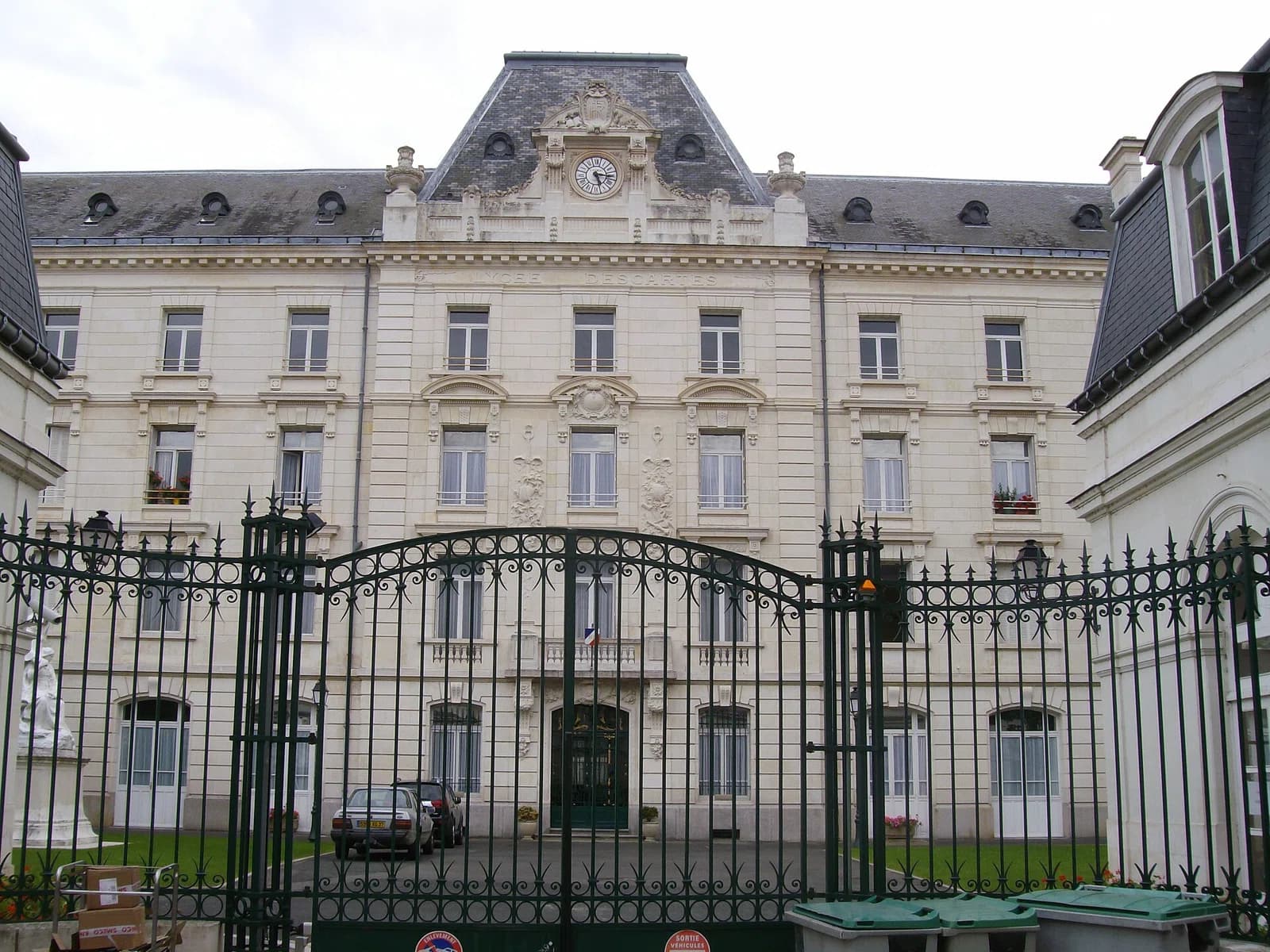 Lycée Descartes