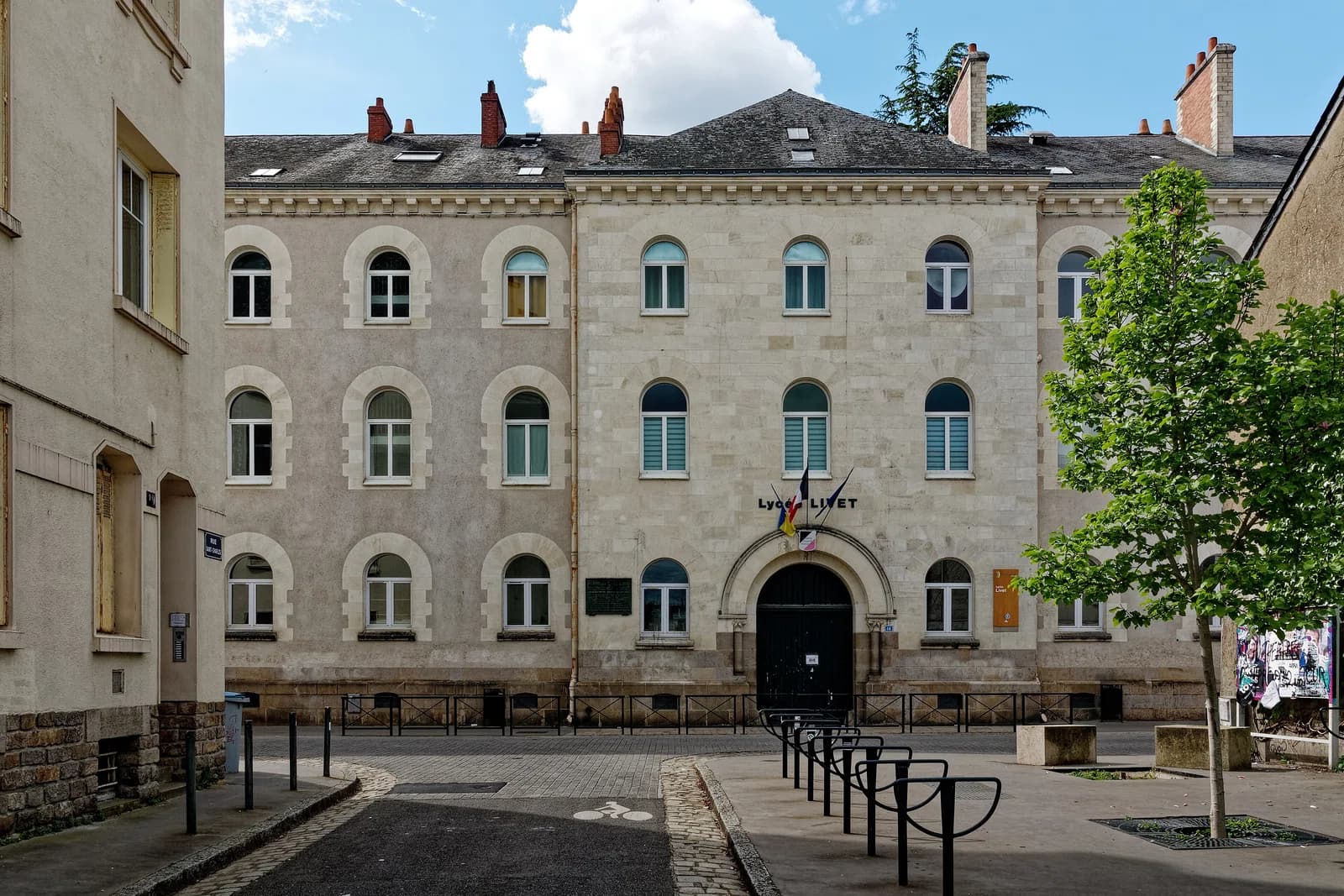 Lycée Eugène-Livet