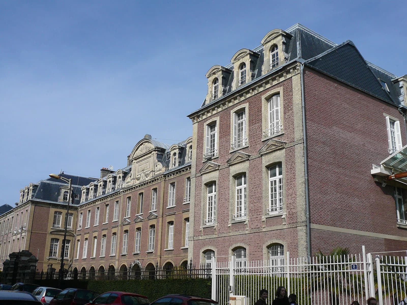 Lycée François-Ier