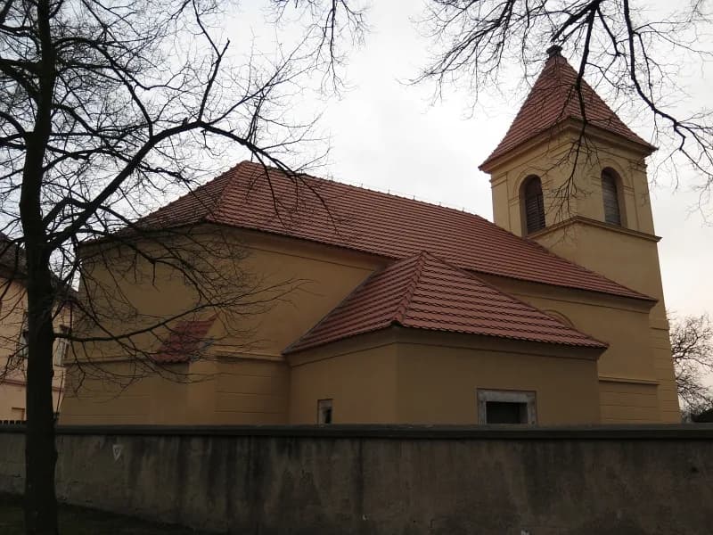 Černěves