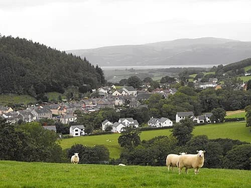 Tal-y-bont
