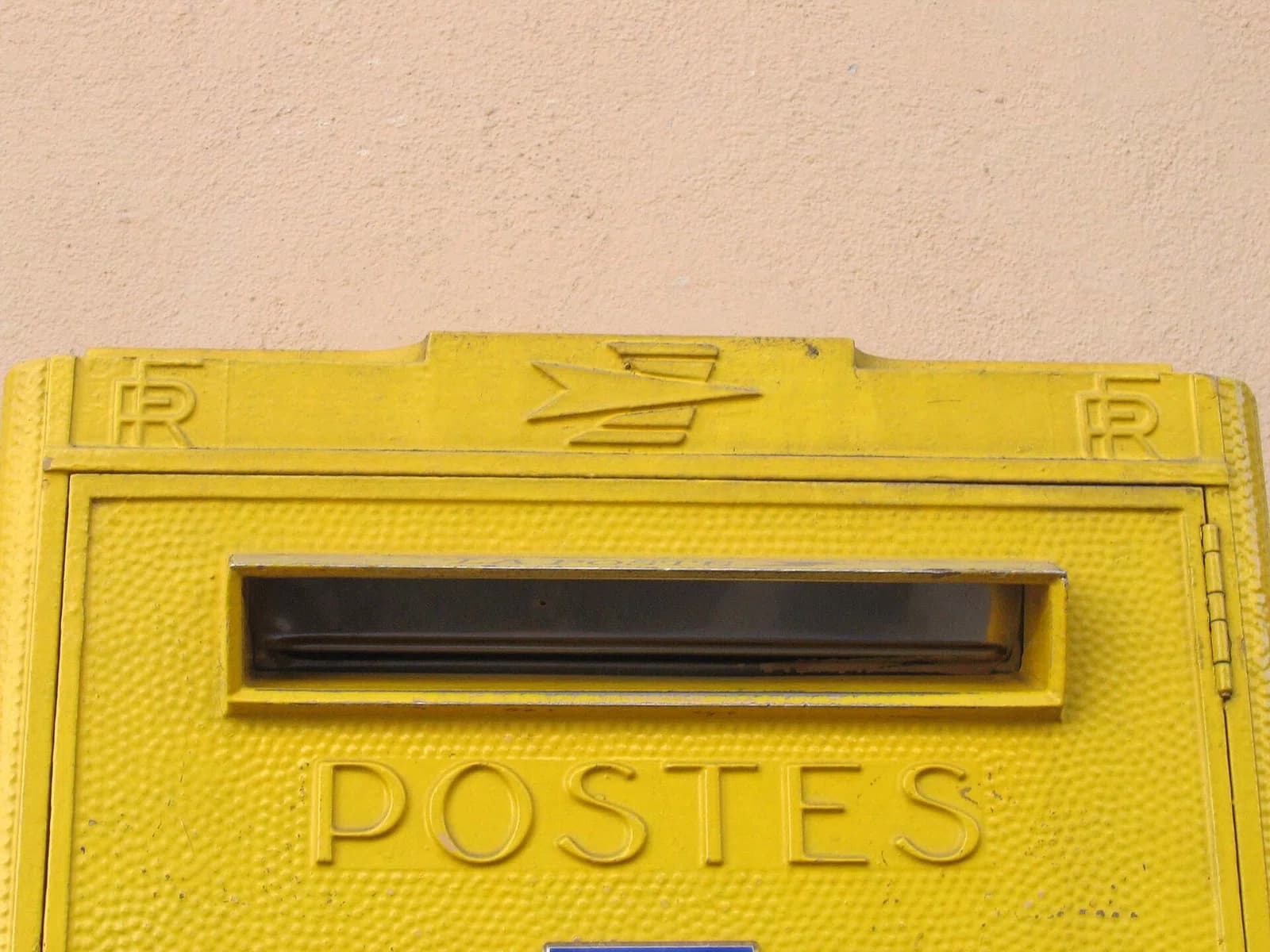 Postes, télégraphes et téléphones
