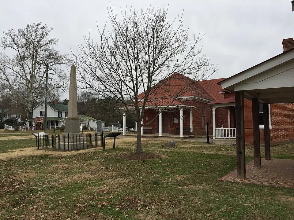 Charles City