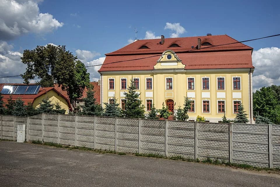 Zwanowice (Skarbimierz)