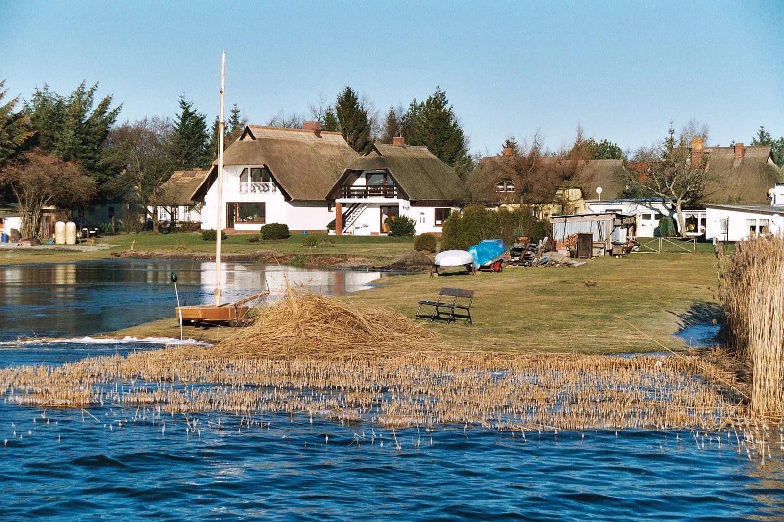 Born a. Darß