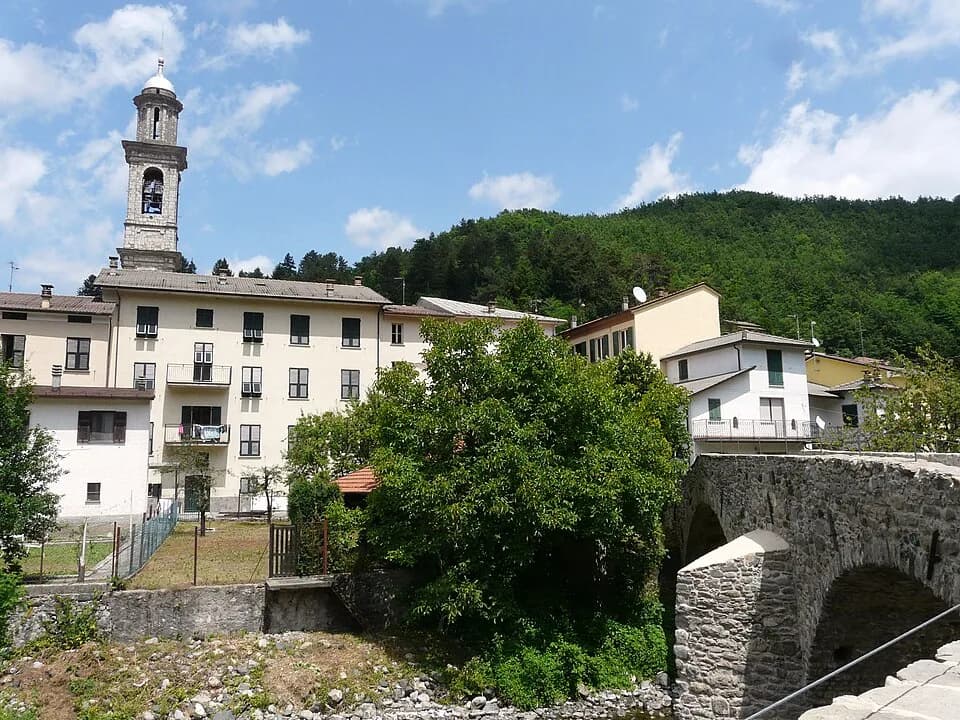 Santa Maria del Taro