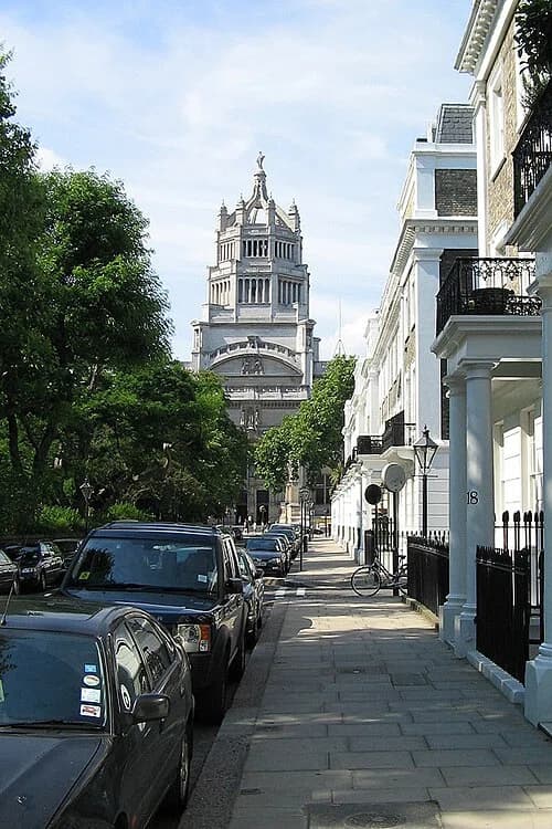 Thurloe Square