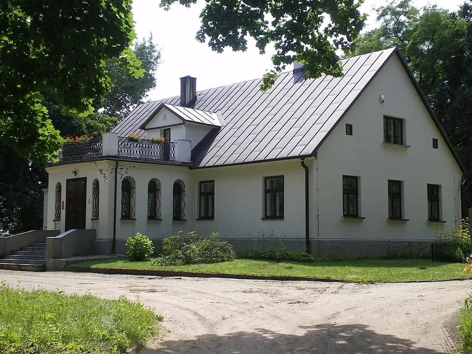 Bronów