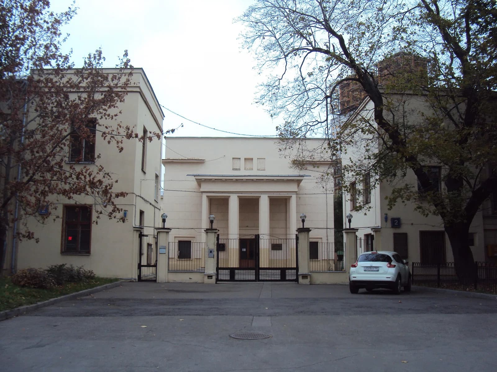 P.L. Kapitza Institute for Physical Problems RAS