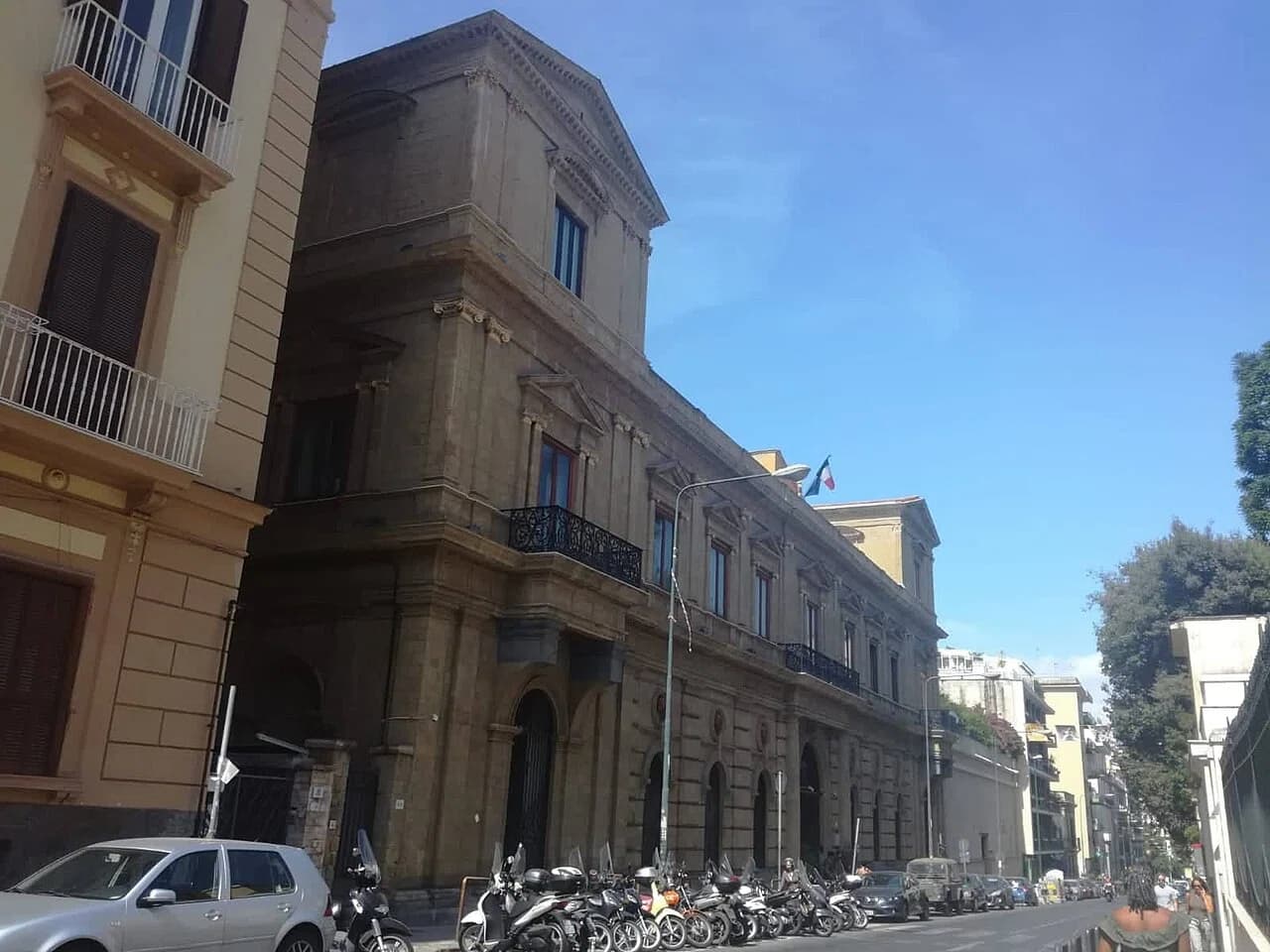 Institut français de Naples