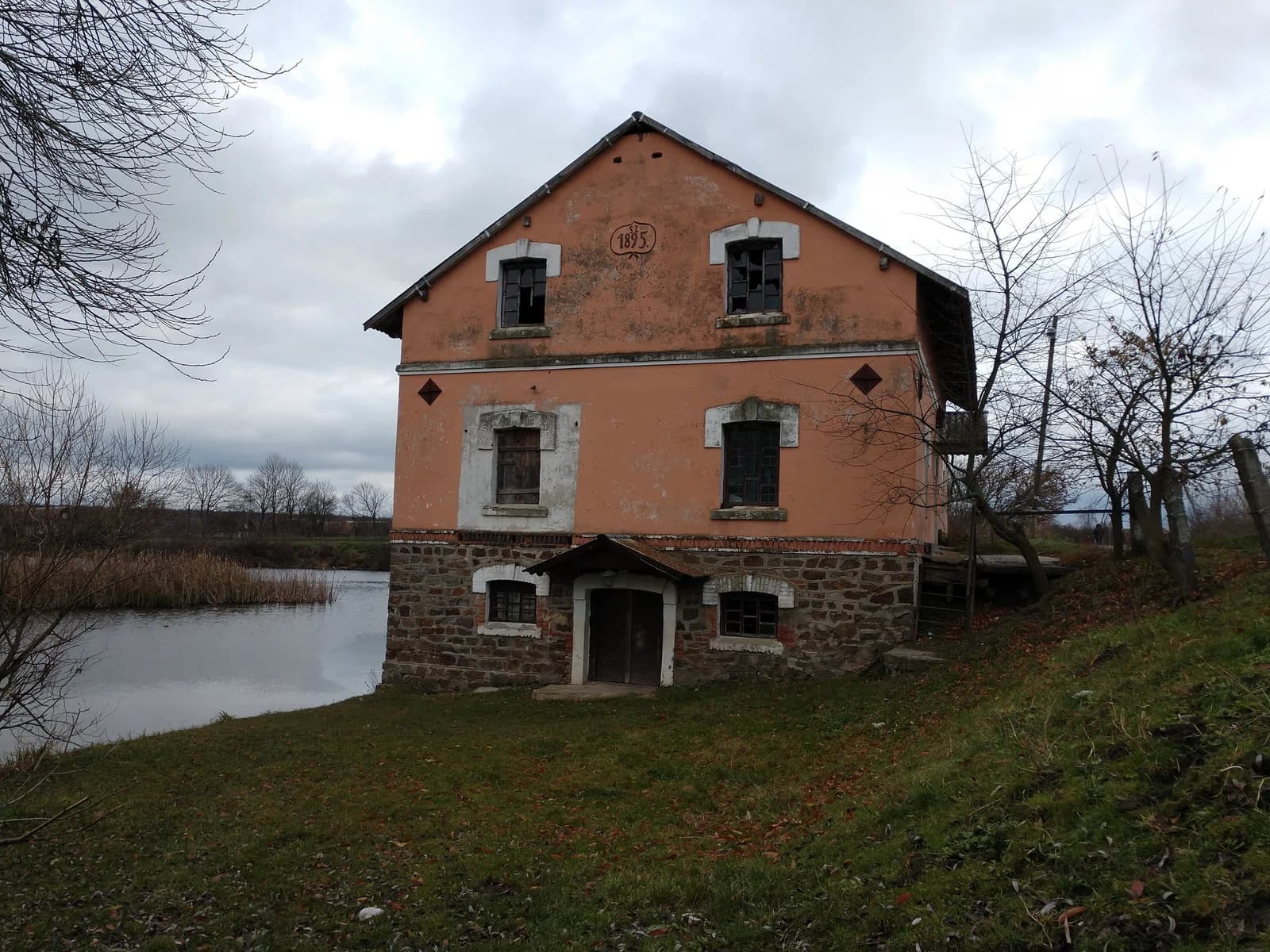 Karpiwzi