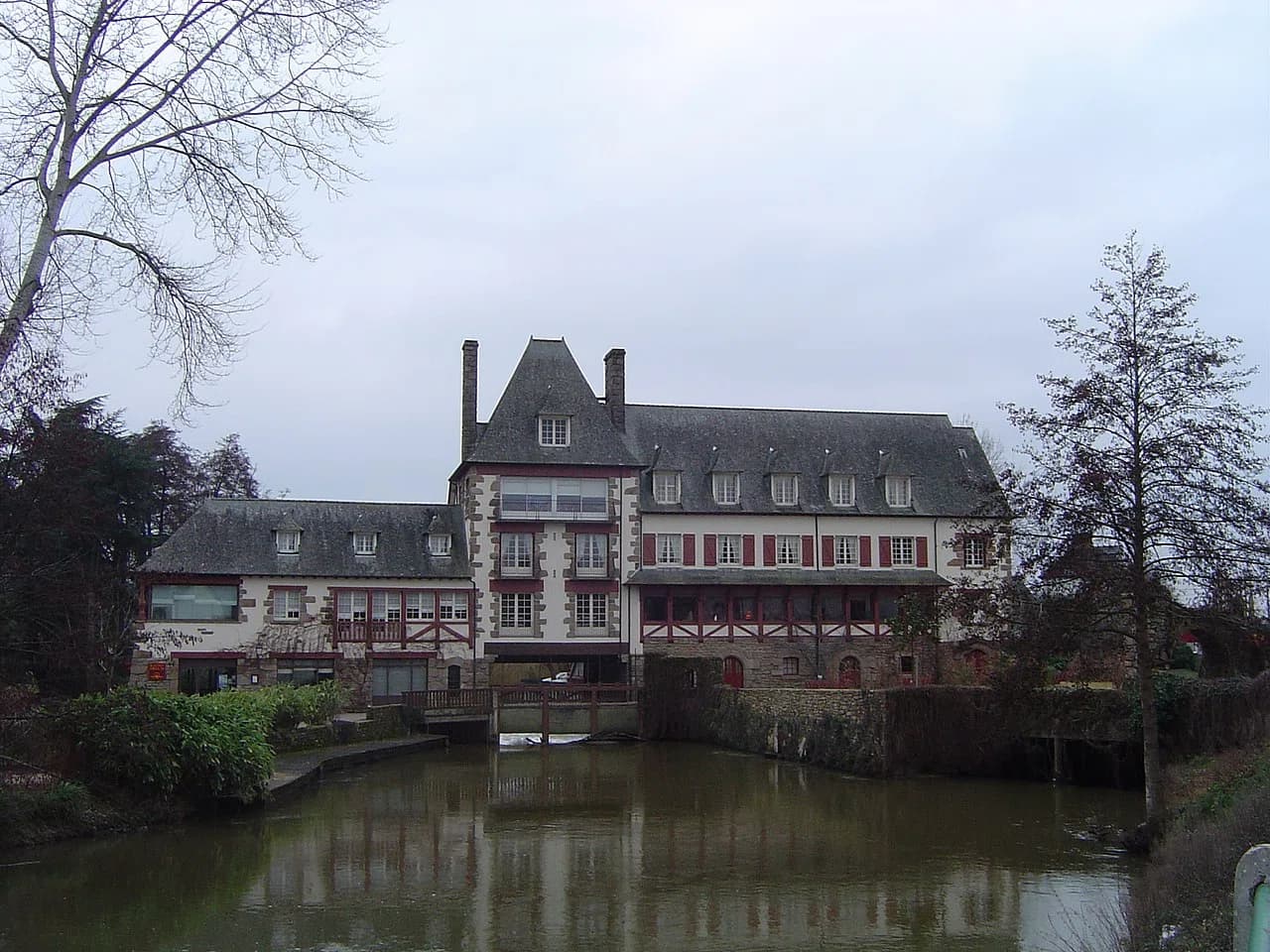 Châteaubourg