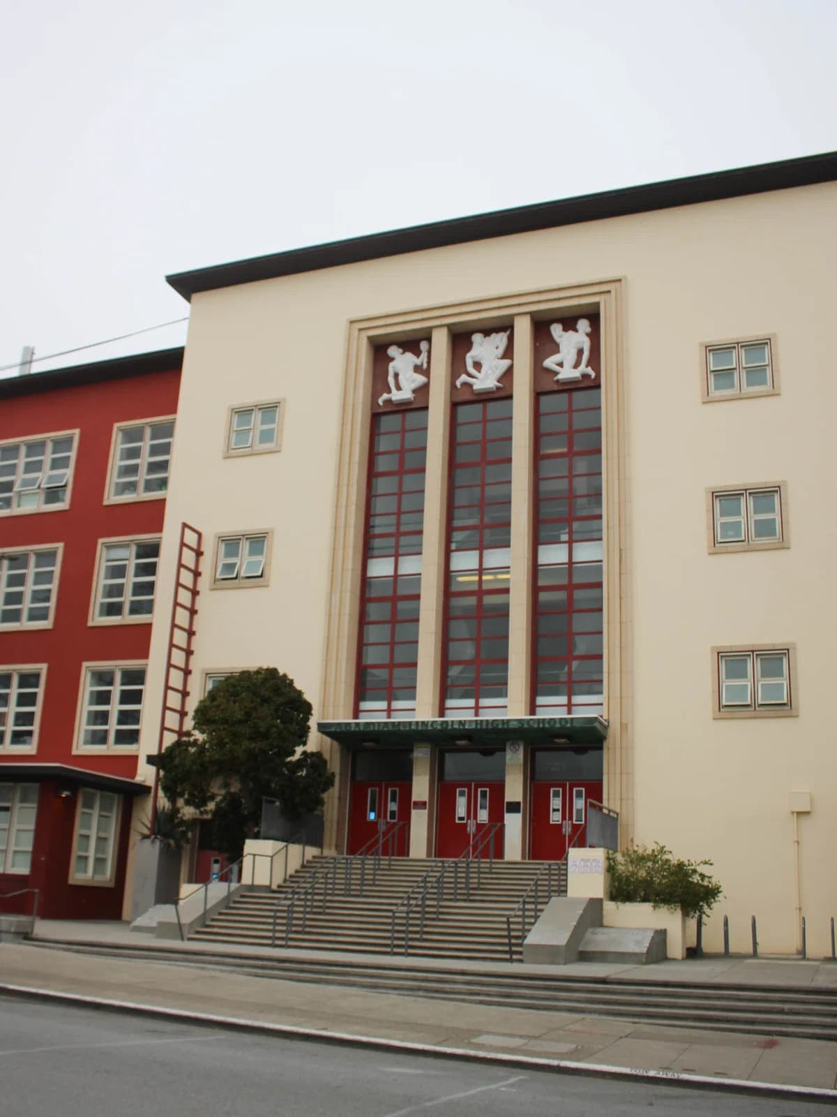 Abraham Lincoln High School