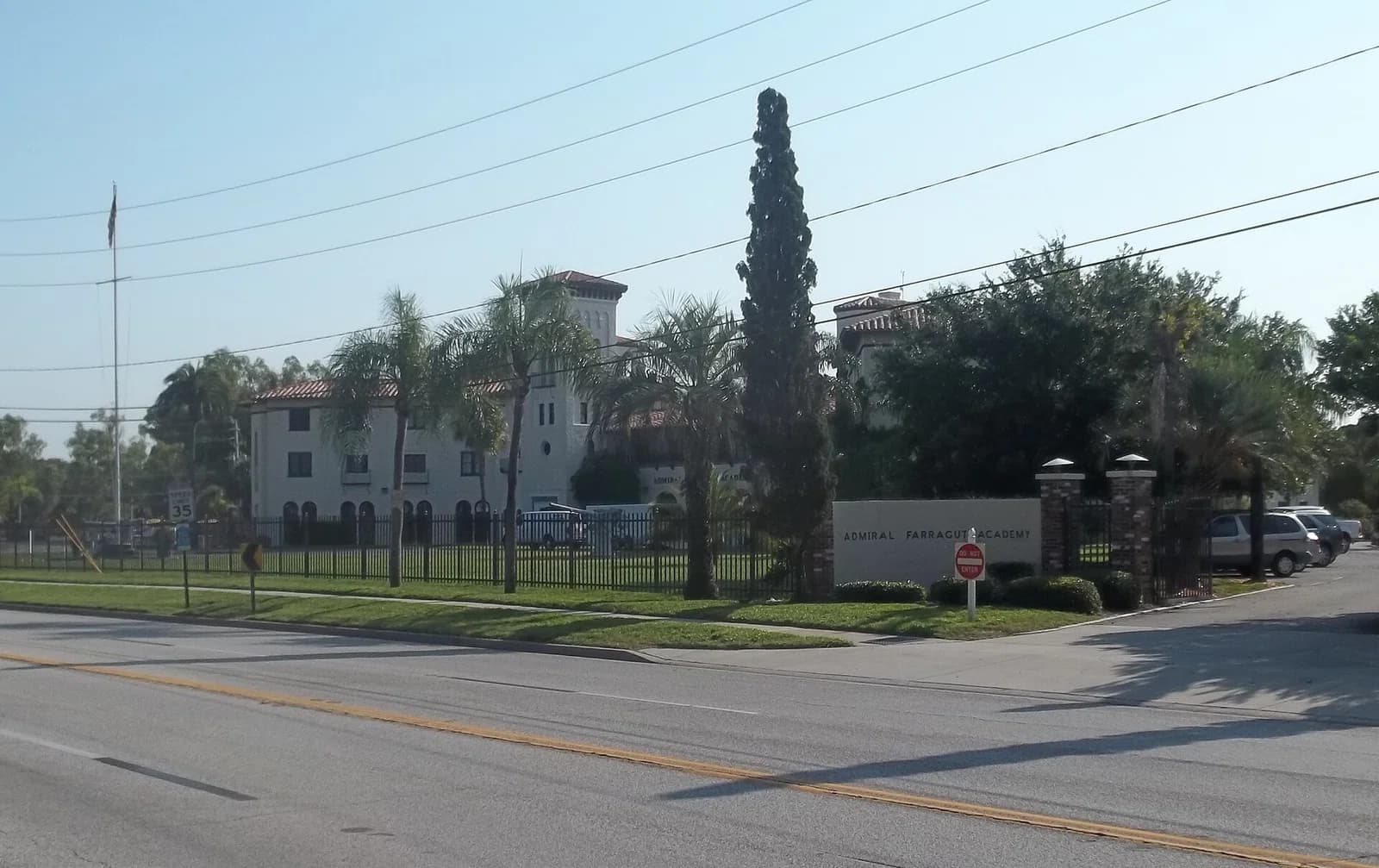 Admiral Farragut Academy