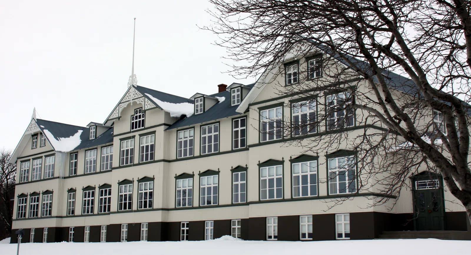 Akureyri Junior College