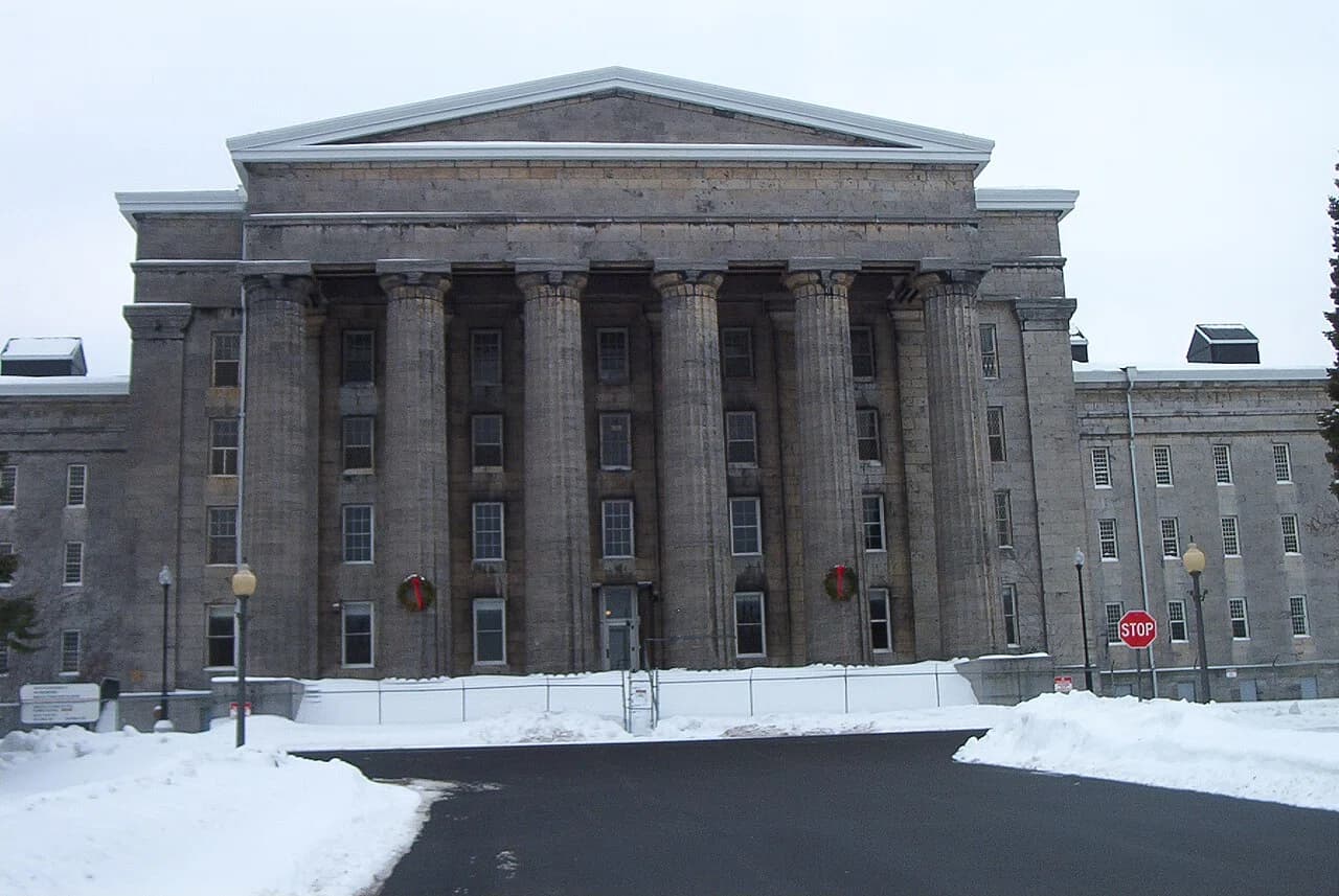 Utica Psychiatric Center