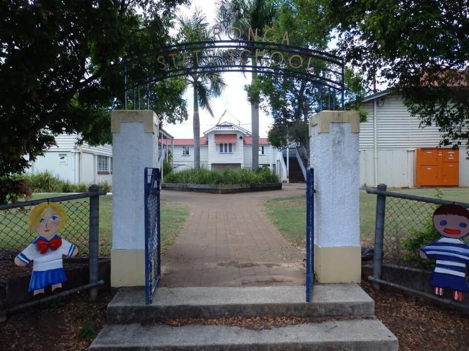 Yeronga State School