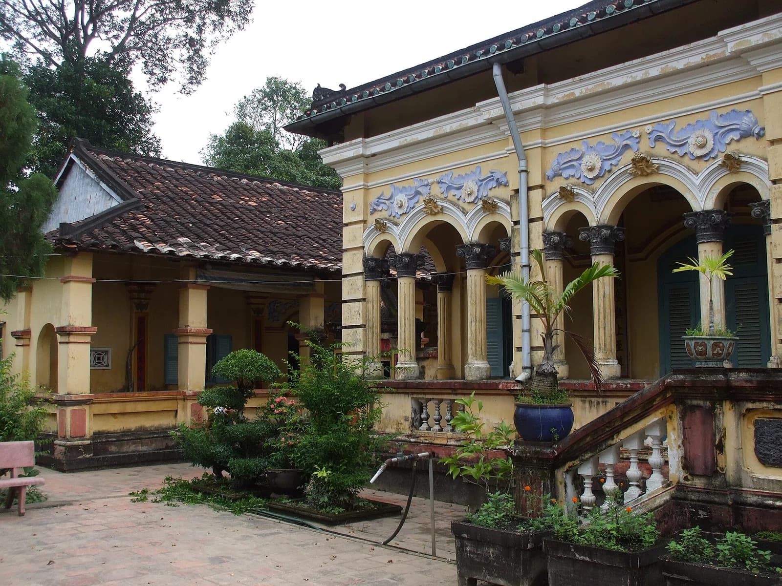 Bình Thủy