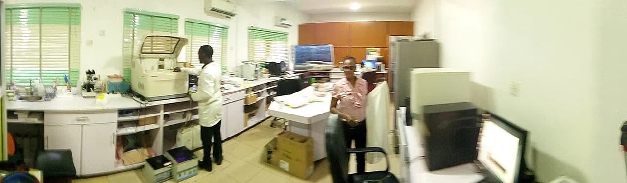 biomedical scientist