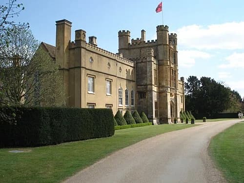 Coughton