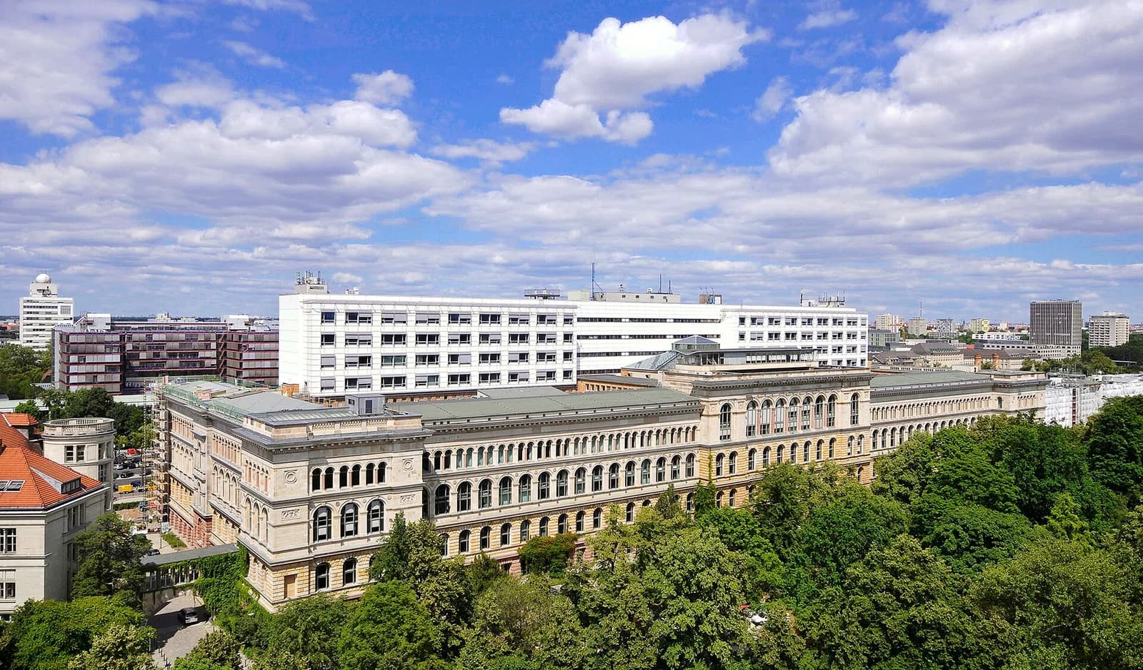 Technische Universität Berlin