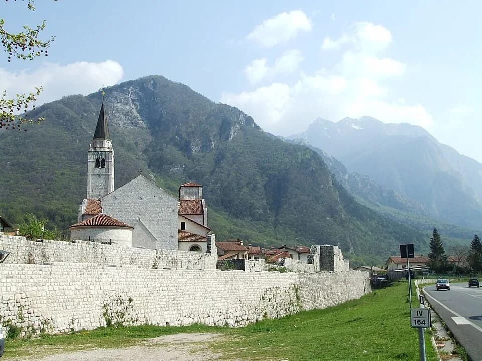 Venzone