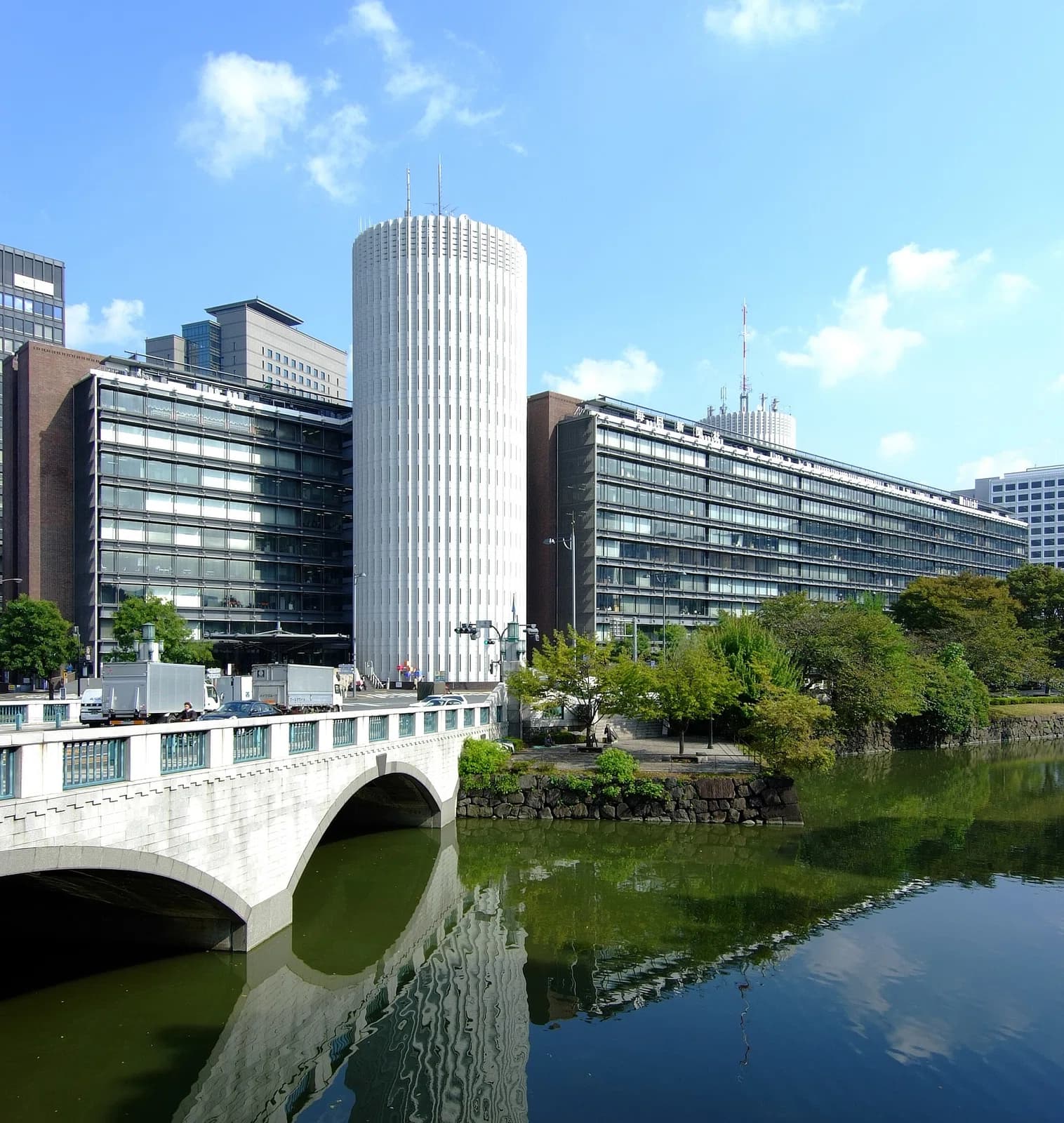The Mainichi Newspapers Co.
