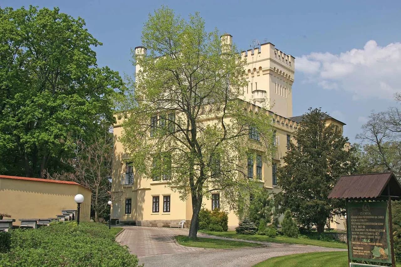 Skřivany