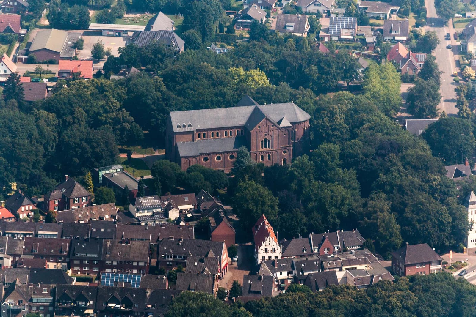 Anholt