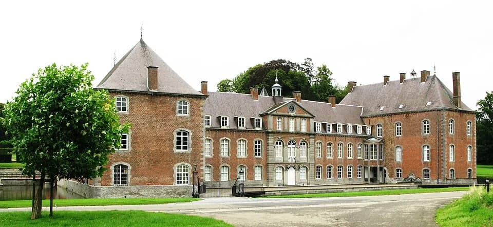 Franc-Waret Castle