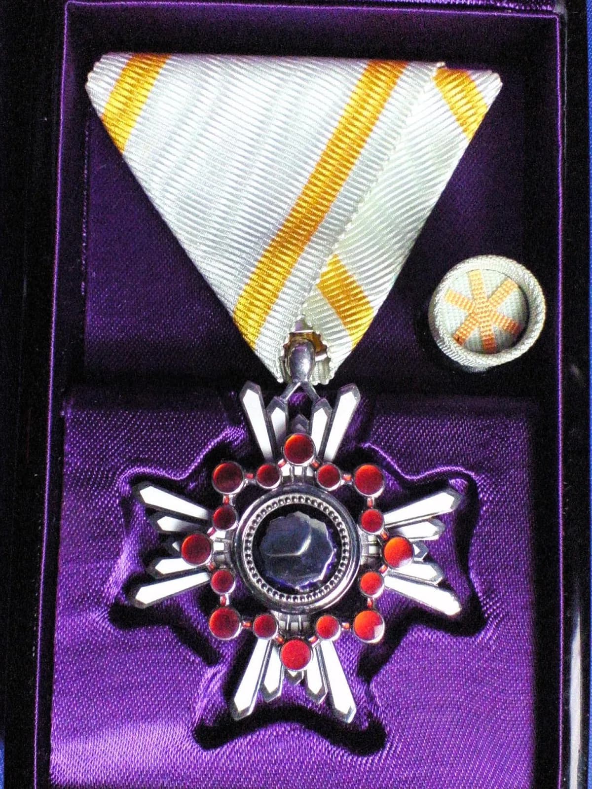 Order of the Sacred Treasure, 6th class
